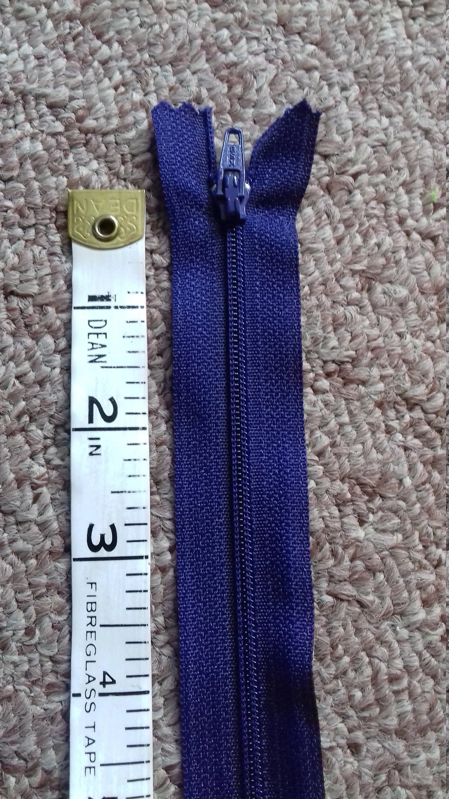 Purple nylon zip 6 inch (15cm) closed end