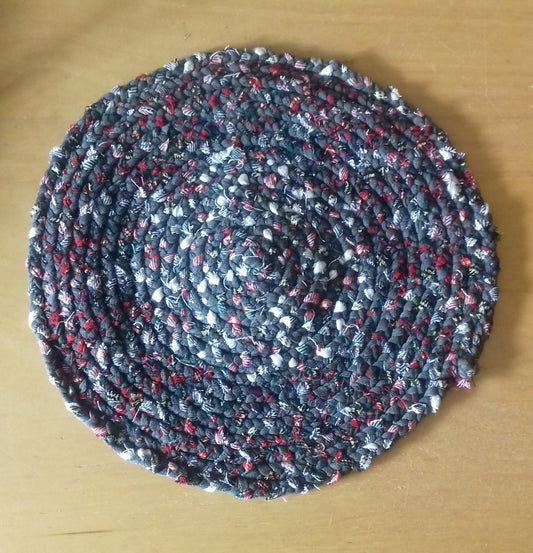 Handmade Braided Coaster Grey Red White Tartan