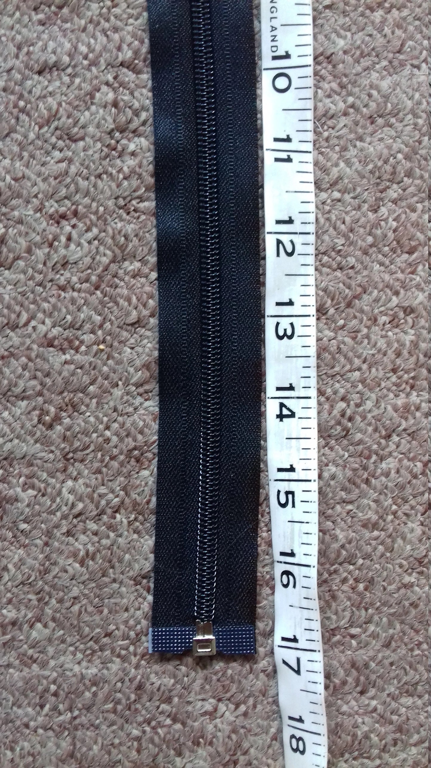 Black nylon zip 17 inch (43cm) open end separating