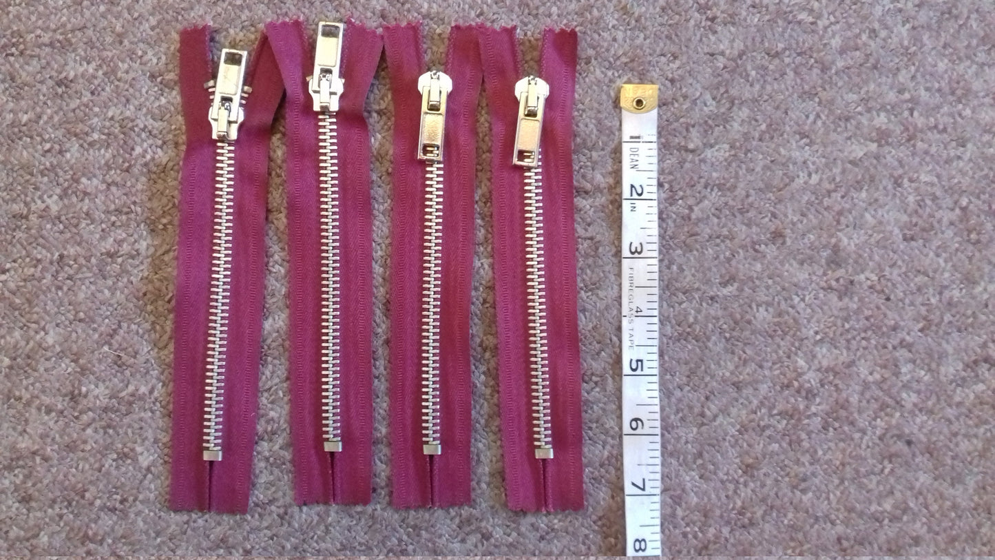 Deep raspberry zip red/burgundy very chunky heavy pale gold 6 inch (15cm) closed end Size 8