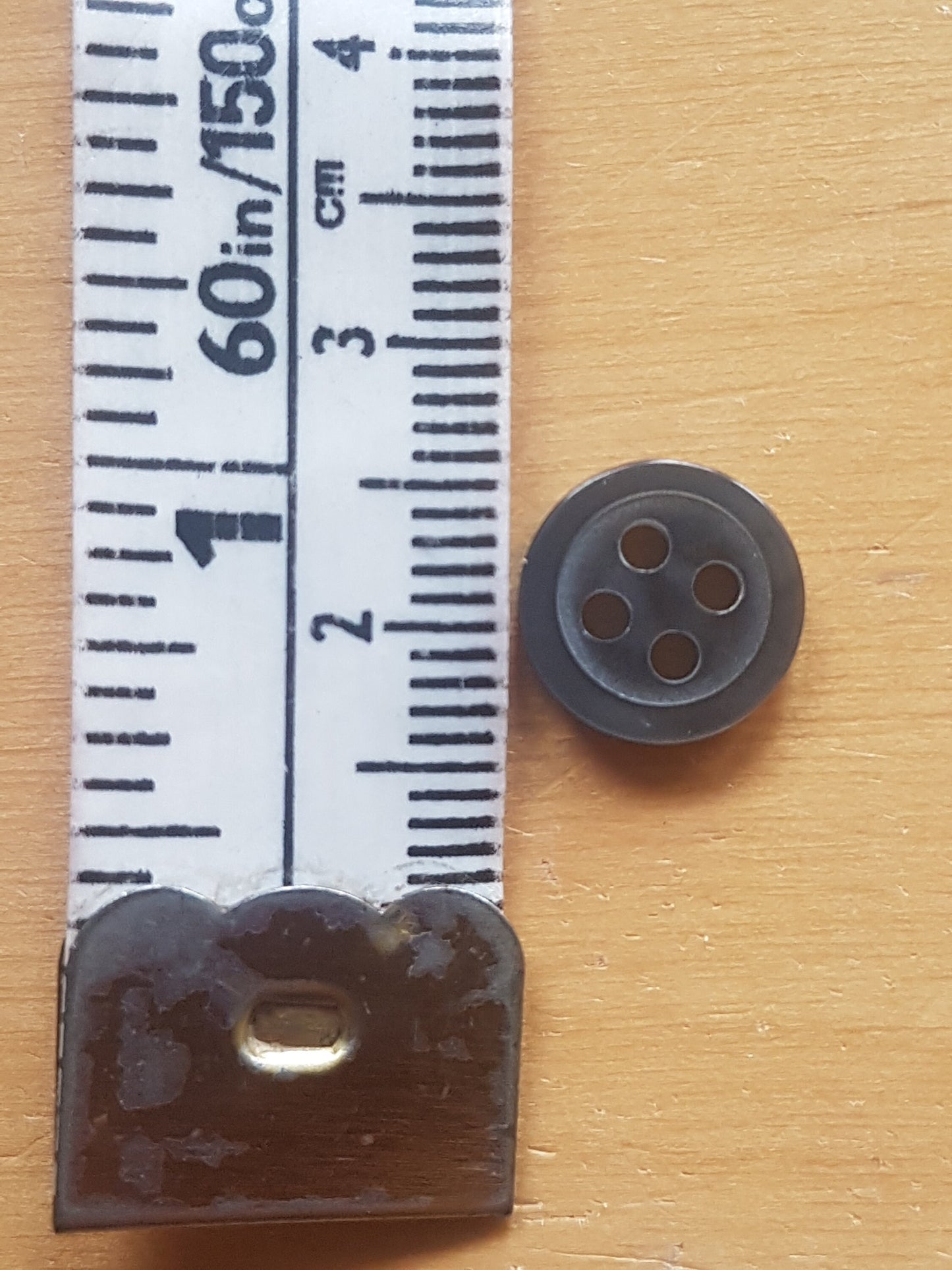 8 Round Buttons Grey Pearlised Plastic 1cm