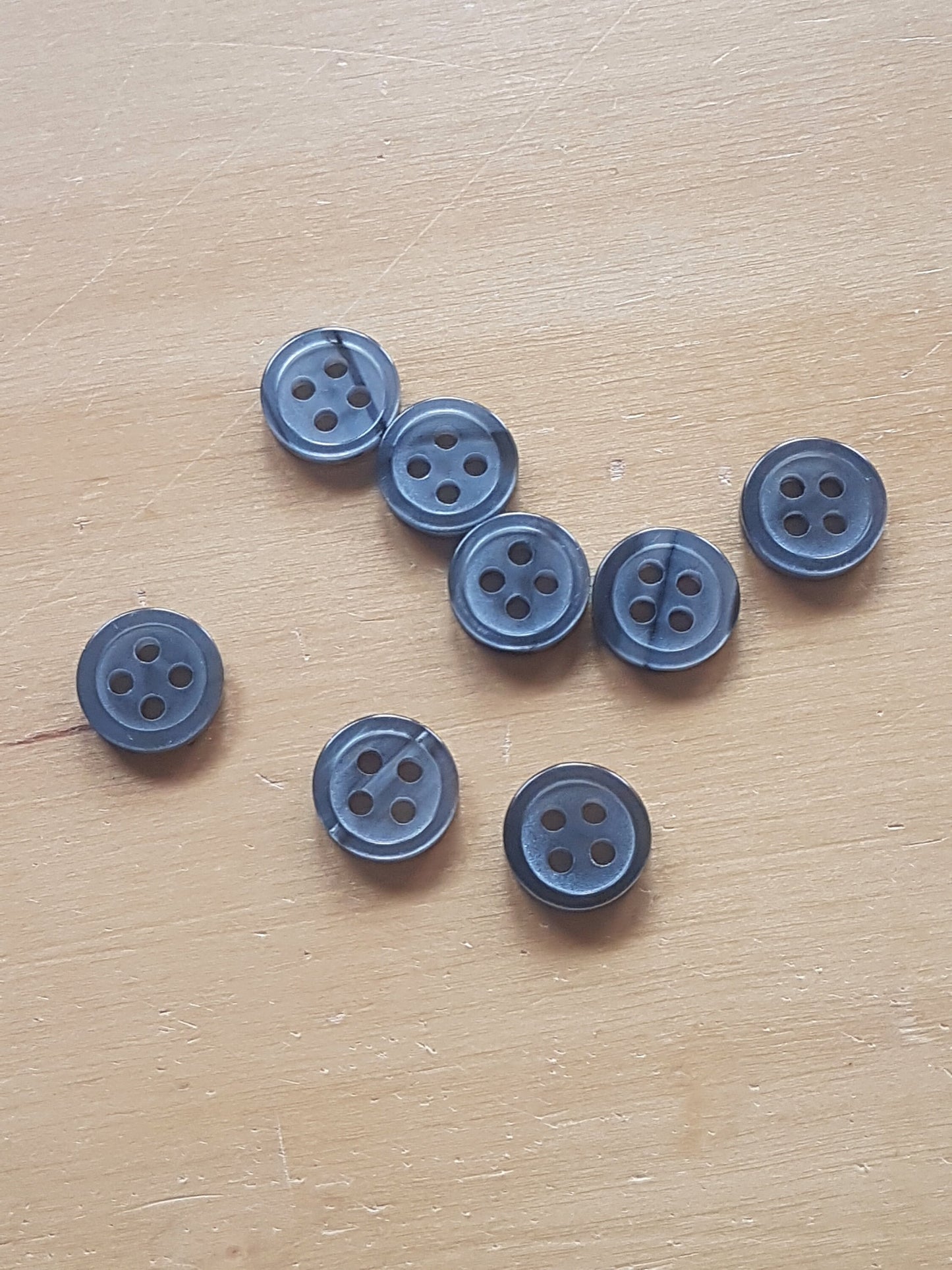 8 Round Buttons Grey Pearlised Plastic 1cm